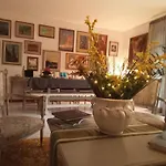 Residenza Nella Campagna Di Roma Capitale.